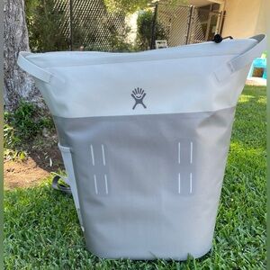 Hydro Flask 20 L Day Escape Cooler Pack